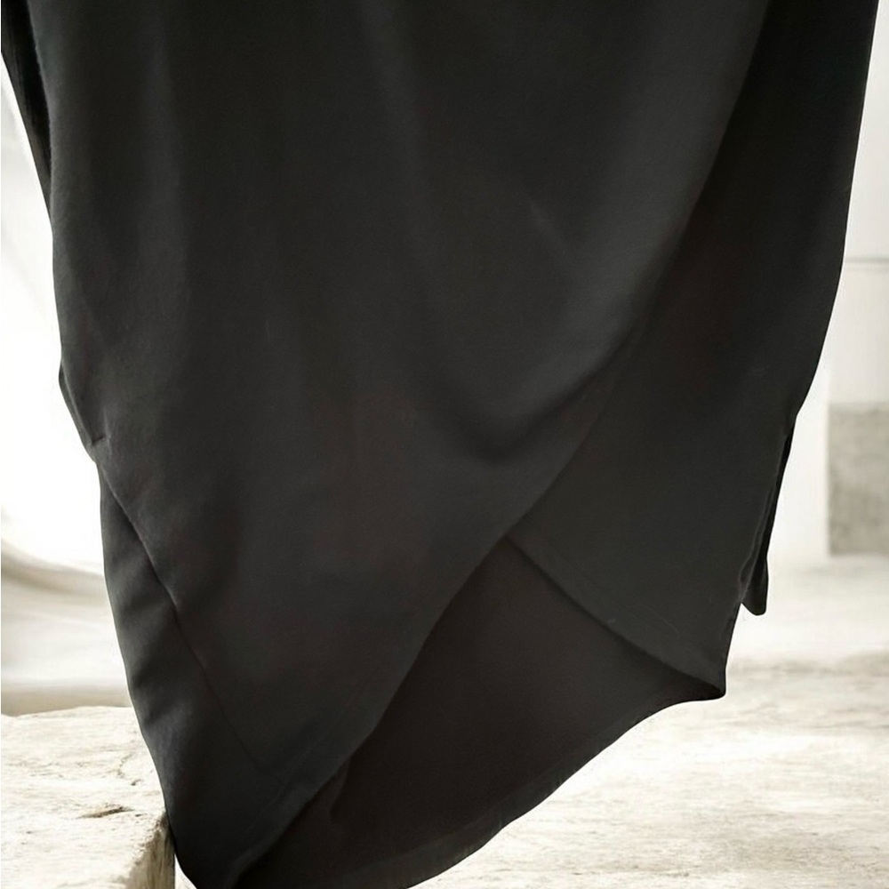 Athleta Draped Oversized Long-Sleeve Women's Top in Black! S/M - Picture 5 of 12
